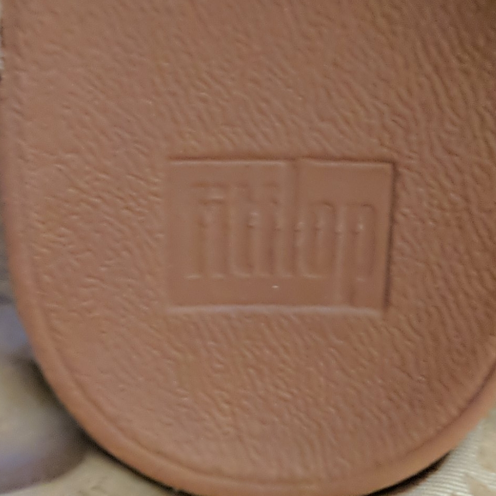 Sandals - Picture 3 of 3